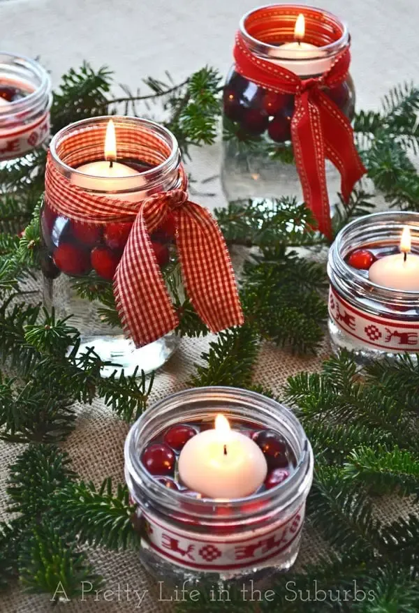 Simple and Pretty Christmas Centrepieces
