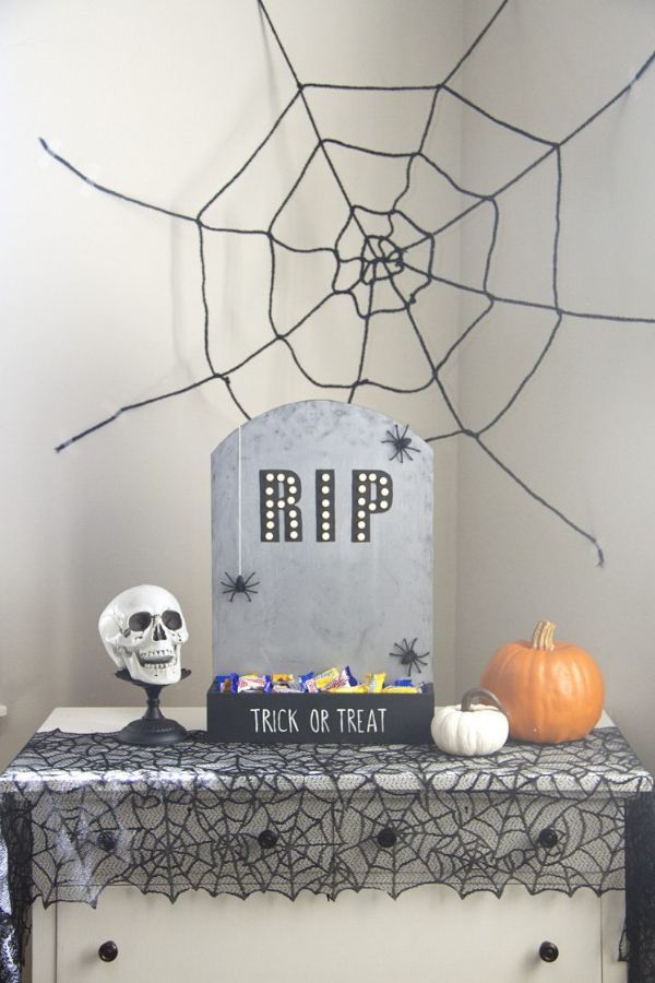 DIY Tombstone Candy Holder