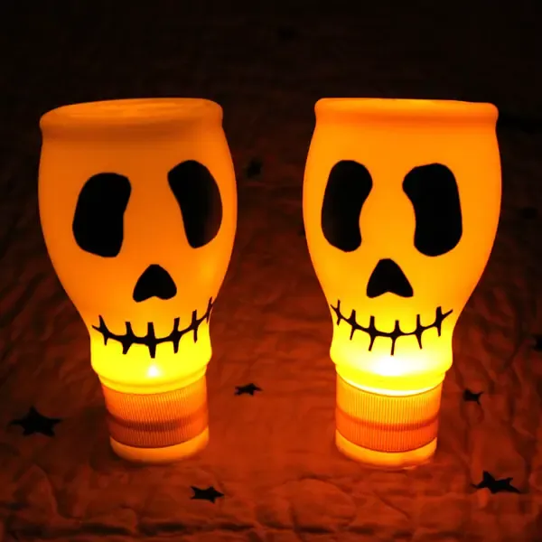 Ghost Lighted Skulls