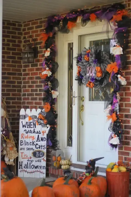 Picket Fence Halloween Countdown Sign