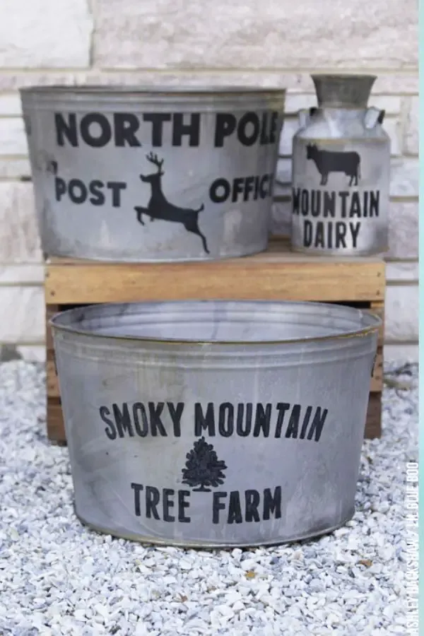 DIY Farmhouse Galvanized Bucket