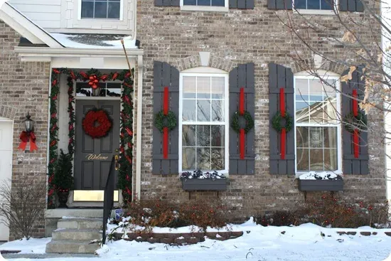 Easy Christmas Decor For Porch And Shutters