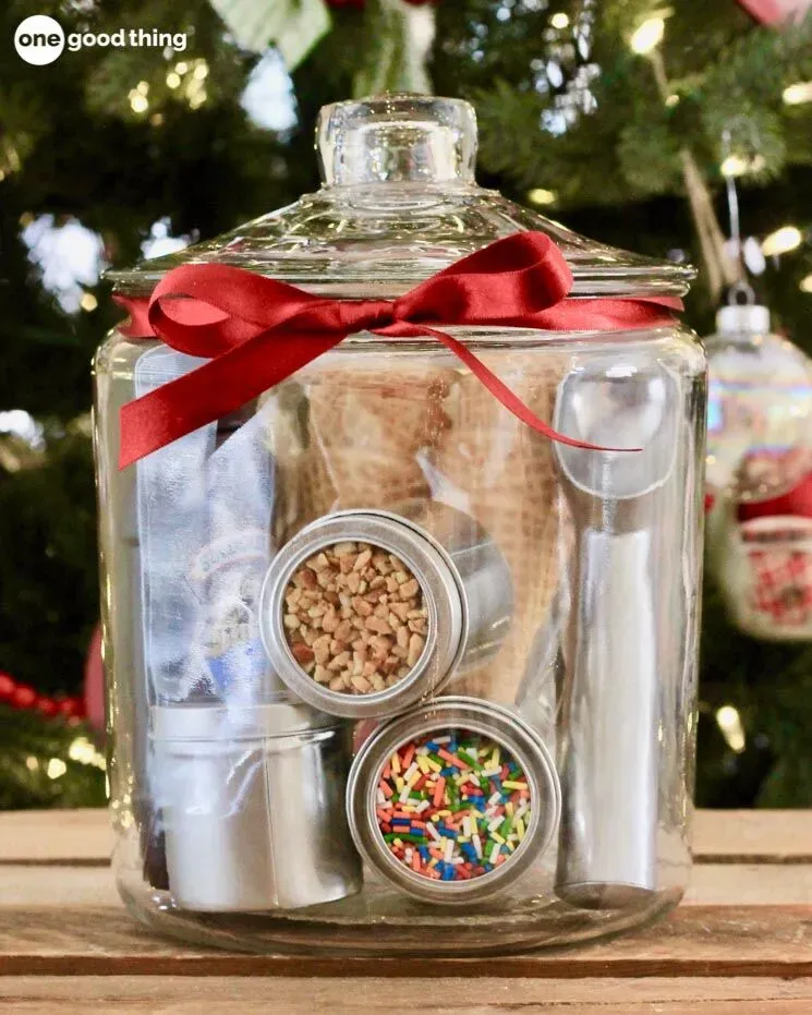 Themed Gifts In A Jar