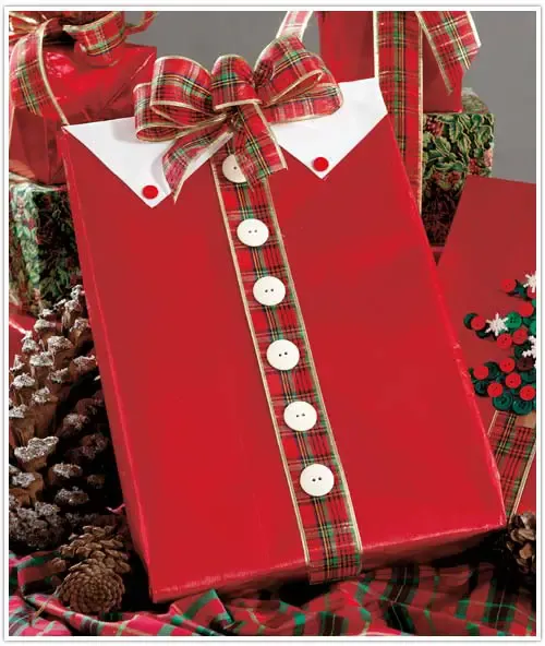 Christmas Shirt Gift Wrap By How to Decorate