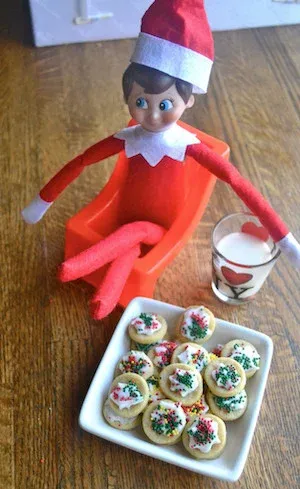 Elf On The Shelf - Mini Sugar Cookies