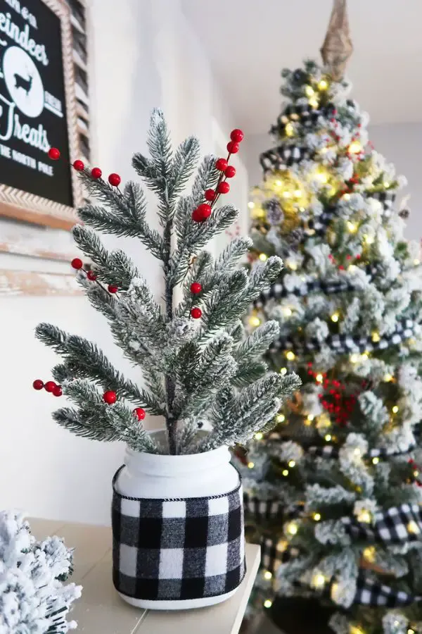 Mason Jar Christmas Tree