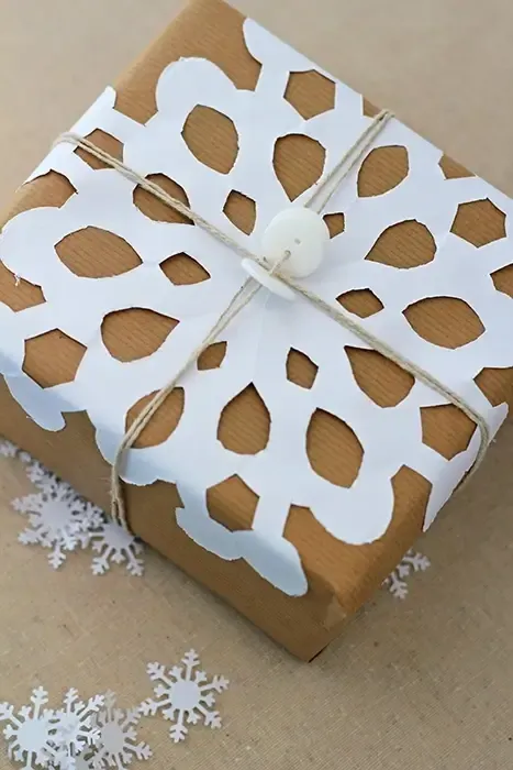 Snowflake Christmas Gift Wrapping